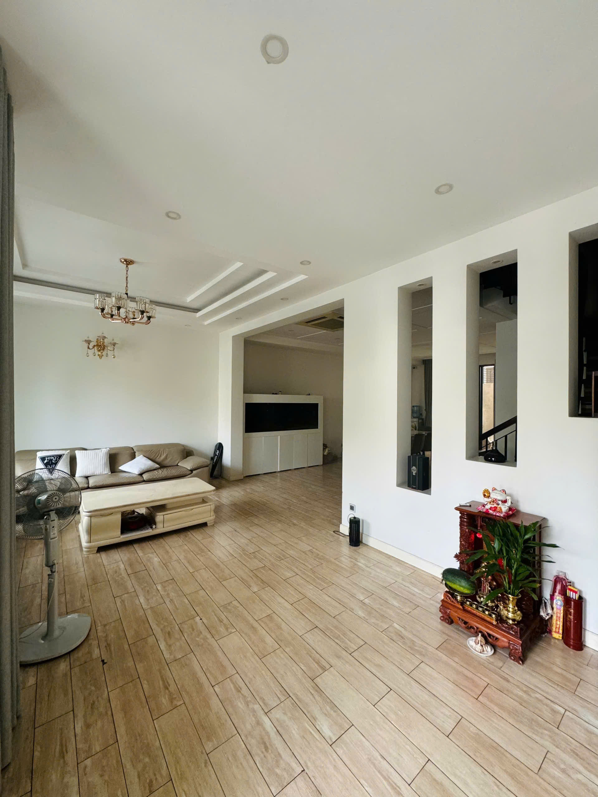 Cho thuê biệt thự Nam Thông 3 Phú Mỹ Hưng, 5 tầng, 126m2, mặt tiền 7m, Đường trước nhà 18m, 5 phòng ngủ, đầy đủ nội thất - Ảnh 8