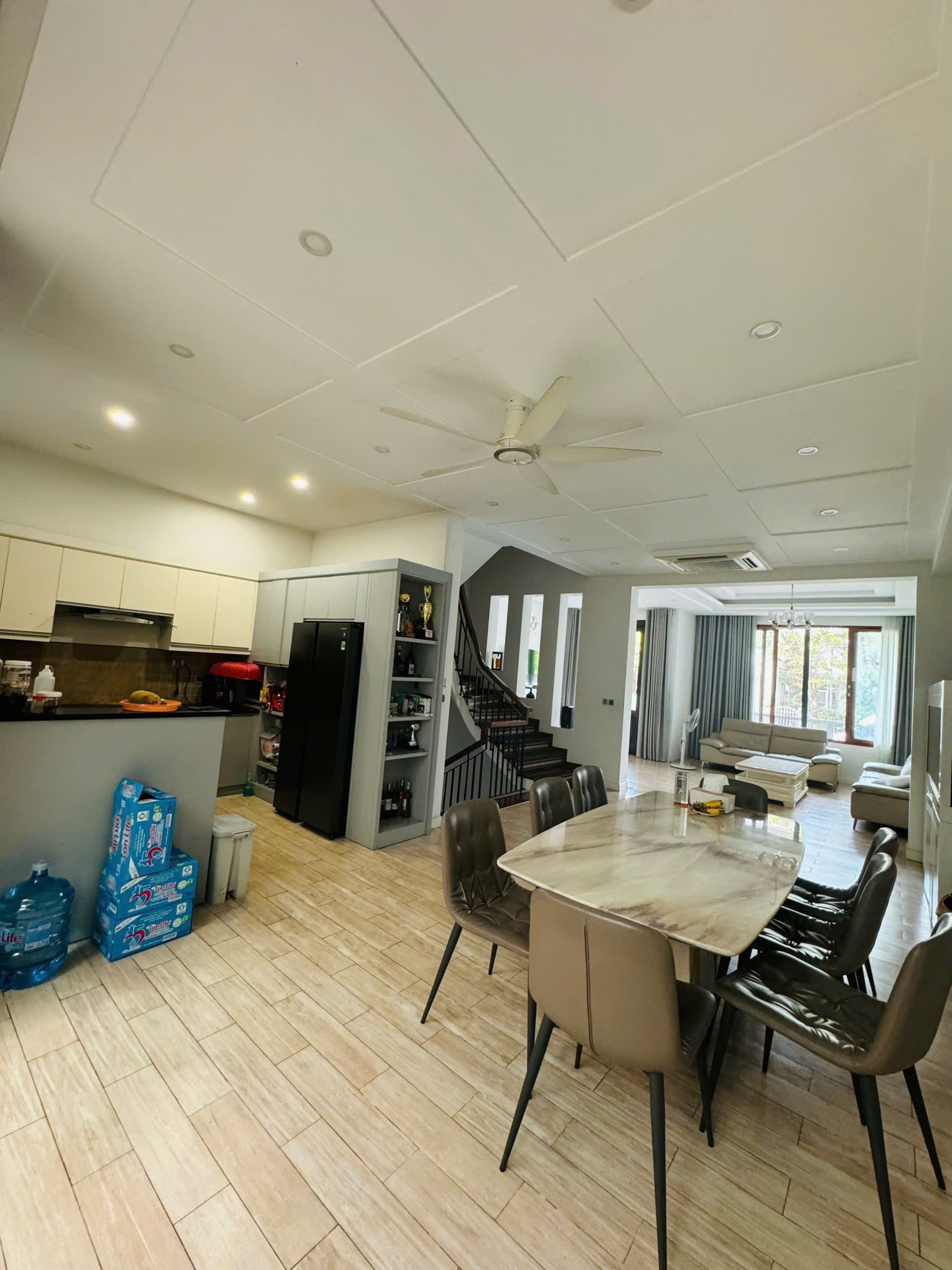 Cho thuê biệt thự Nam Thông 3 Phú Mỹ Hưng, 5 tầng, 126m2, mặt tiền 7m, Đường trước nhà 18m, 5 phòng ngủ, đầy đủ nội thất - Ảnh 9