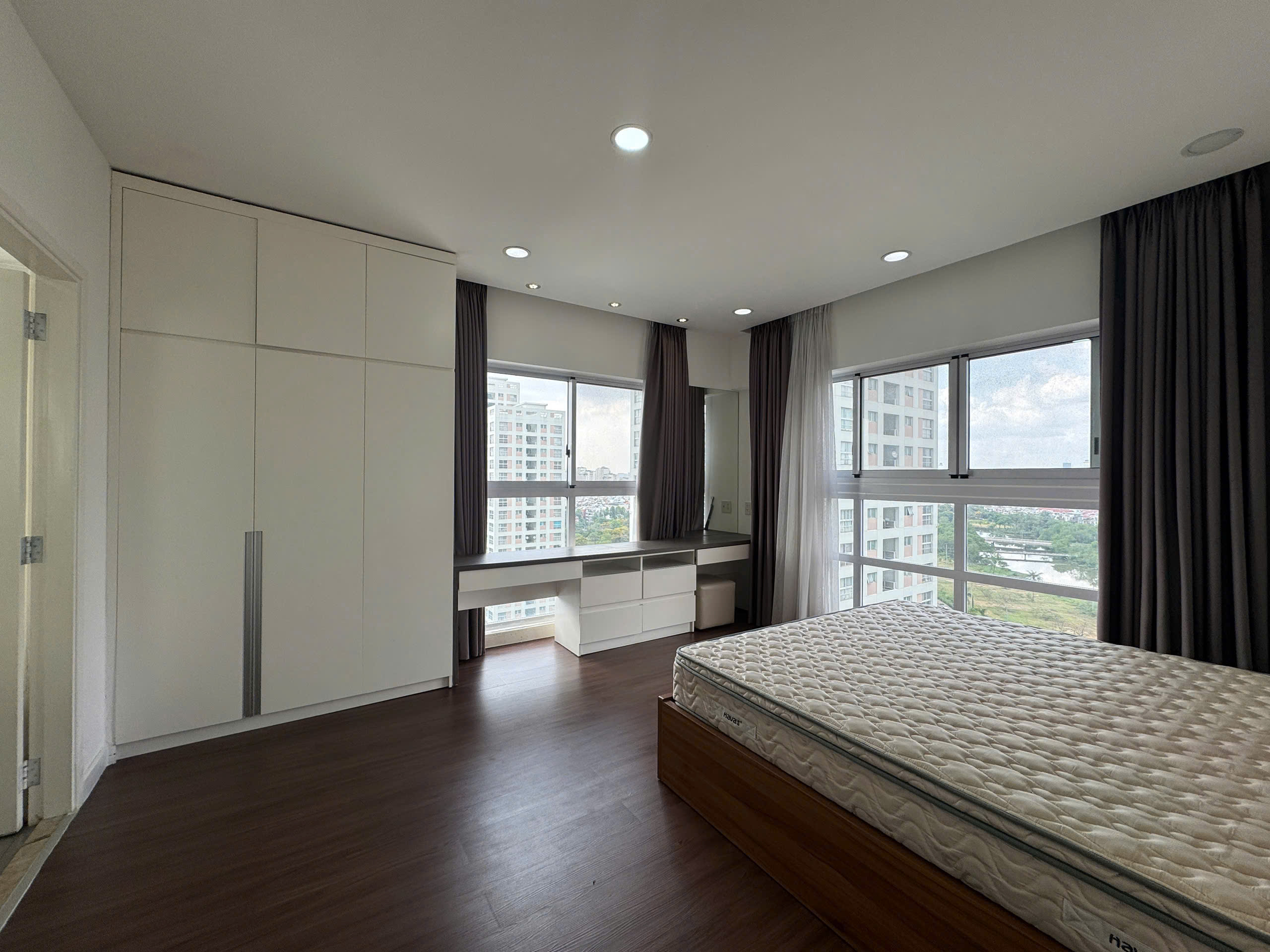 Cho thuê căn hộ Happy Valley Phú Mỹ Hưng, Quận 7, 100m2, 3pn, 2wc, phòng khách siêu rộng, giá thuê chỉ 30 triệu/tháng - Ảnh 6