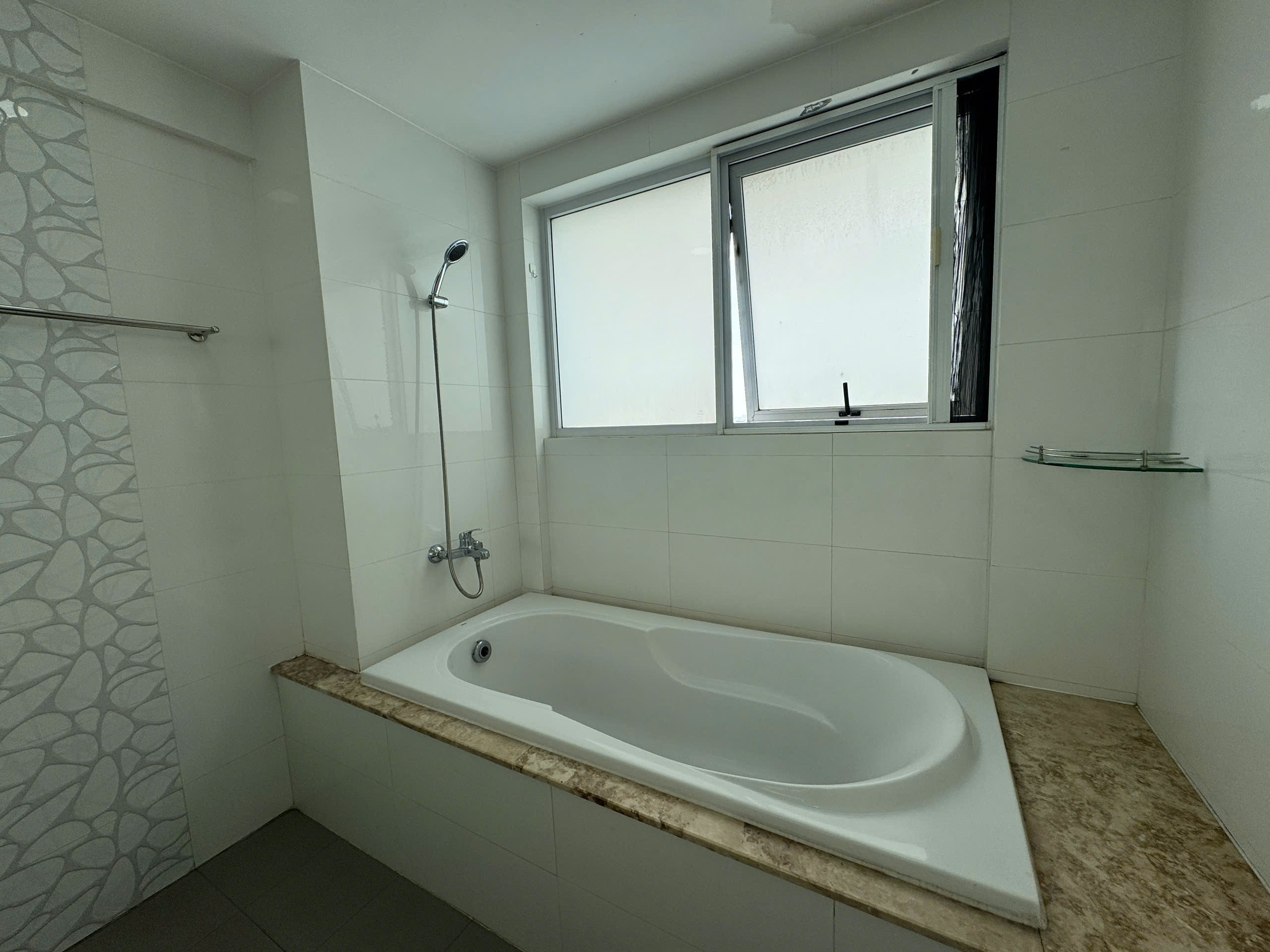 Cho thuê căn hộ Happy Valley Phú Mỹ Hưng, Quận 7, 100m2, 3pn, 2wc, phòng khách siêu rộng, giá thuê chỉ 30 triệu/tháng - Ảnh 8