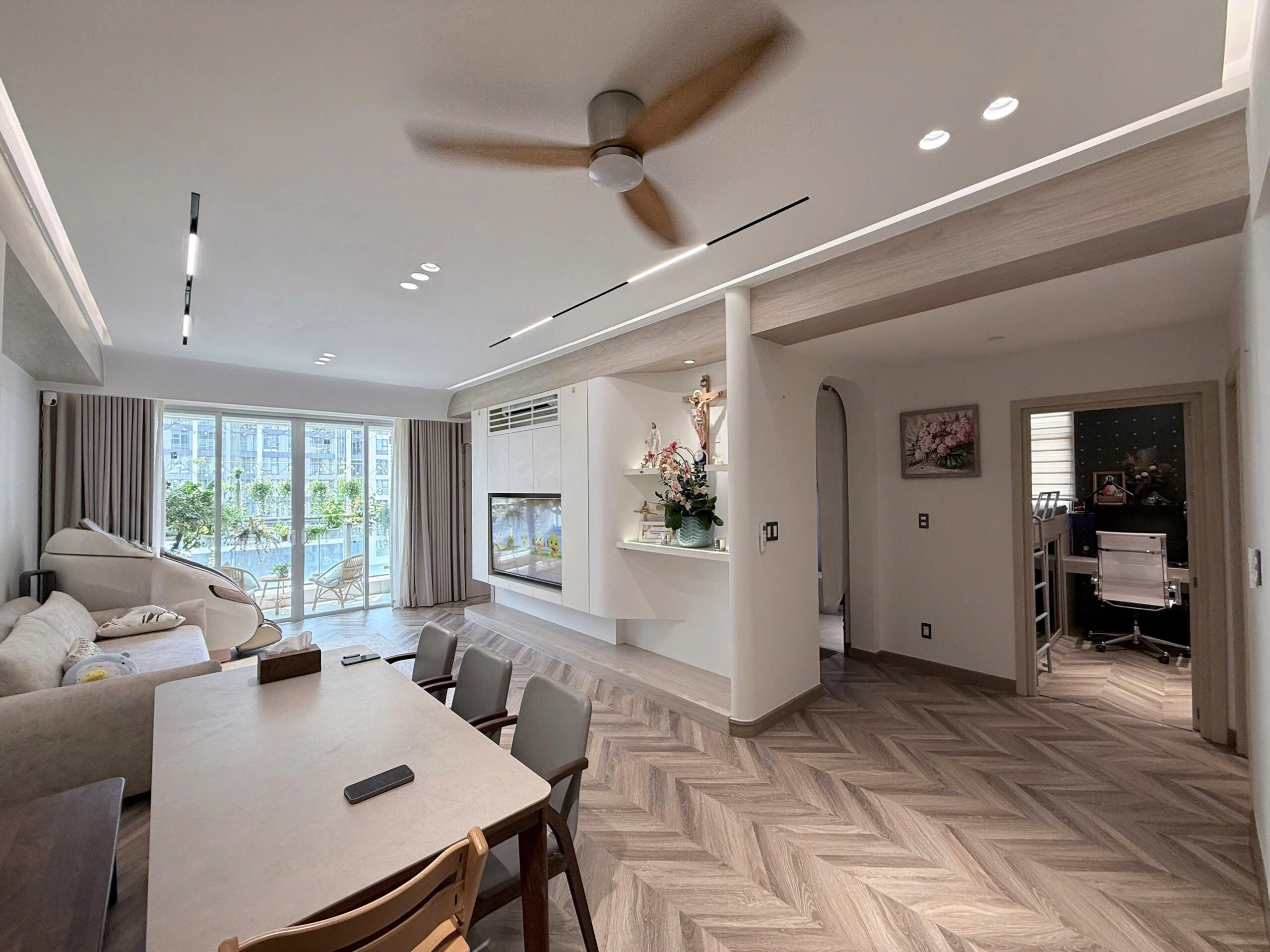 ban-can-ho-riverside-residence-phu-my-hung-quan-7