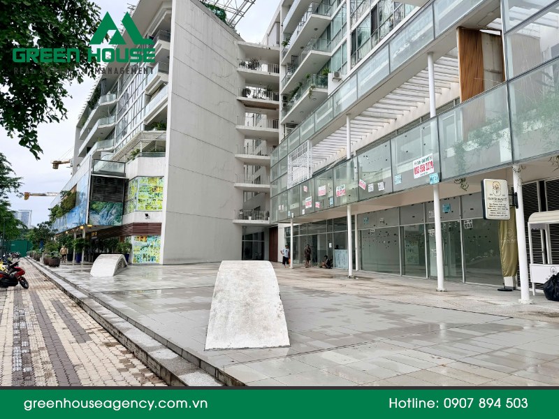 shophouse garden court 2 phu my hung ton dat tien